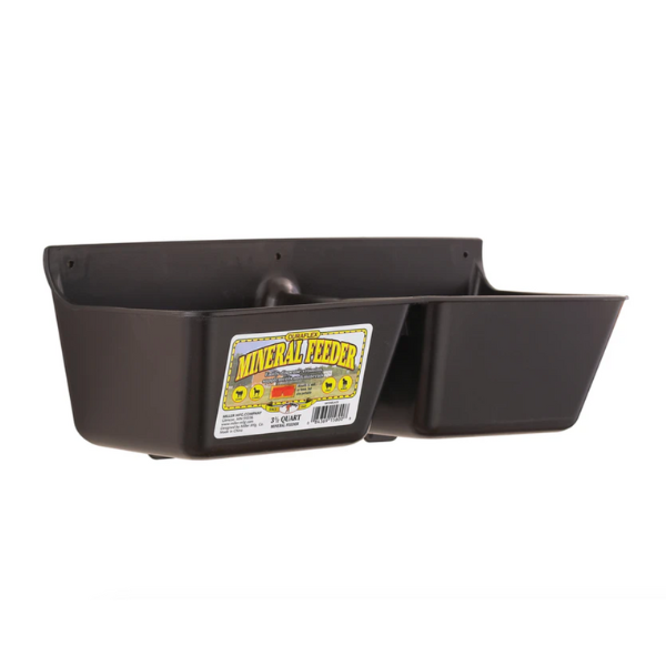 Little Giant 3.5 Quart Two-Hole Mineral Feeder