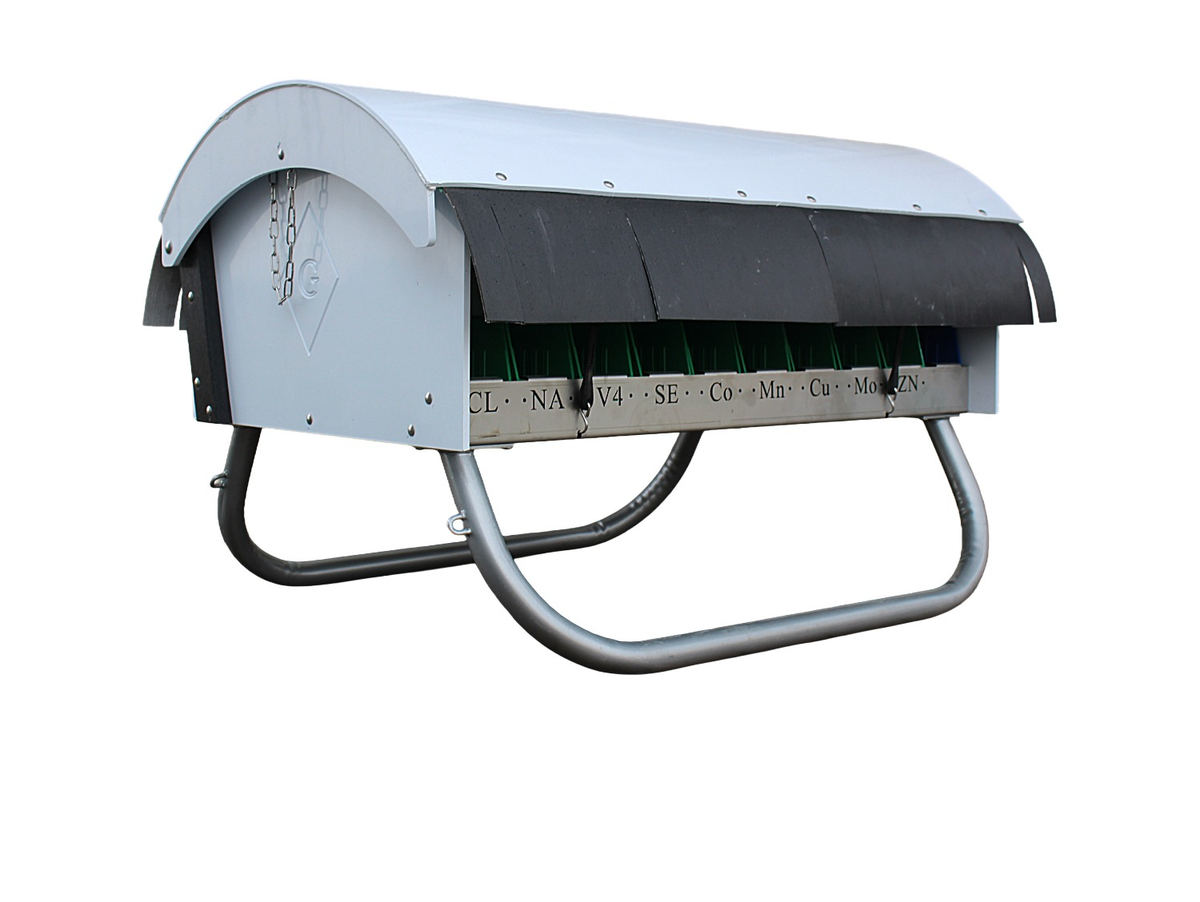 Billy Goat Mineral Buffet Feeder